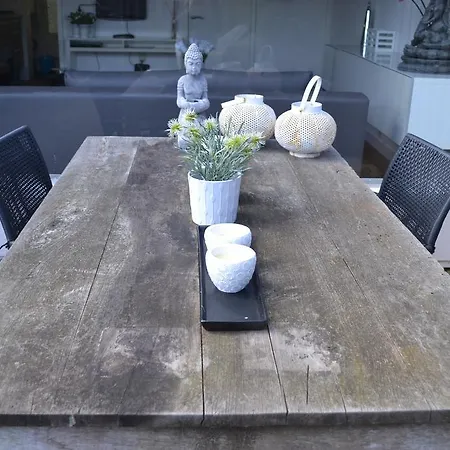 Bali Beach Apartment